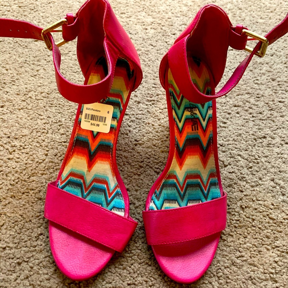 Hot Pink Heels